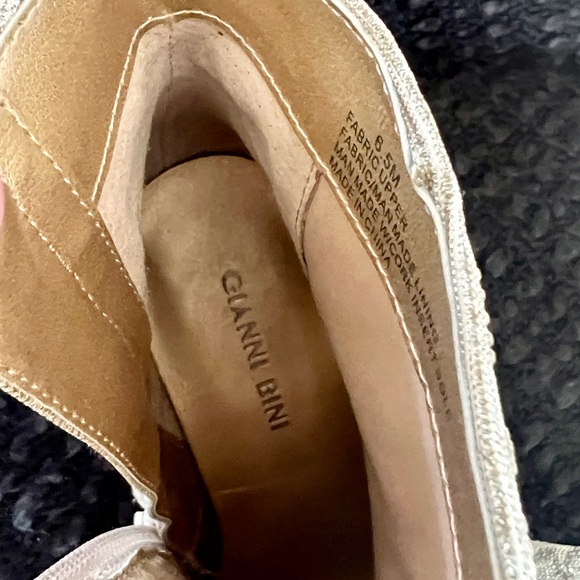 Gianni Bini gold high heel boot - Picture 12 of 12